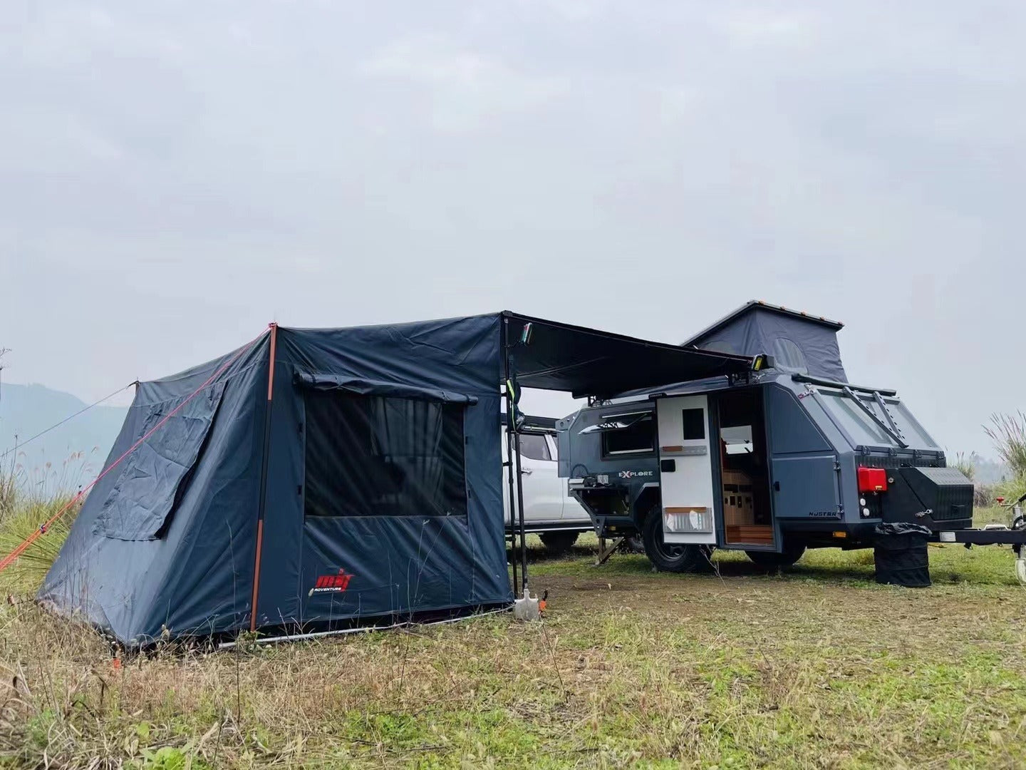 2023 Left Coast Outfitters Collaboration with NJSTAR Overlanding Trailer 17 Foot Hybrid